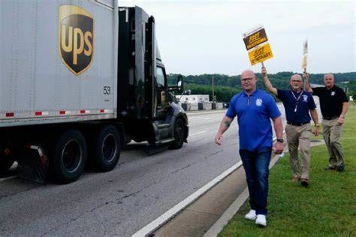 UPS reaches contract agreement with unionized workers, averting calamitous strike