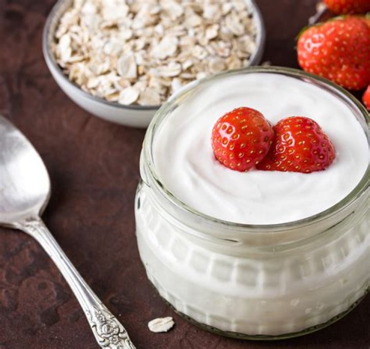 Waar Wordt Yoghurt Van Gemaakt?