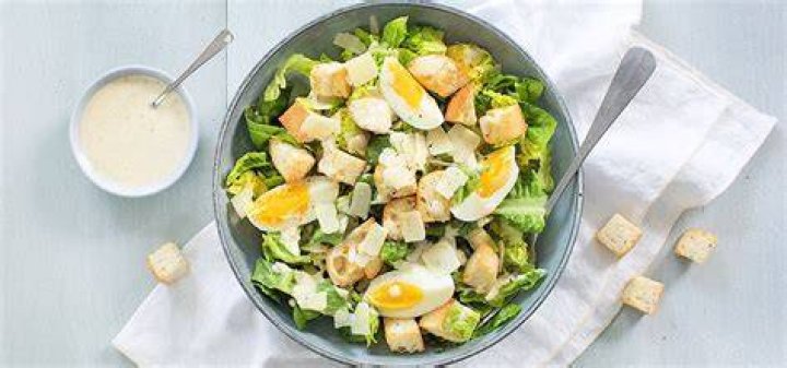 Wat Hoort Er In Een Ceasar Salade?