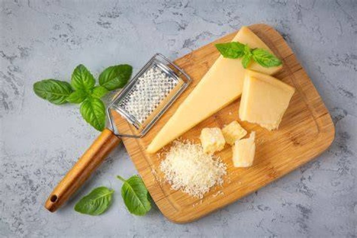 Wat Is Parmezaanse Kaas?