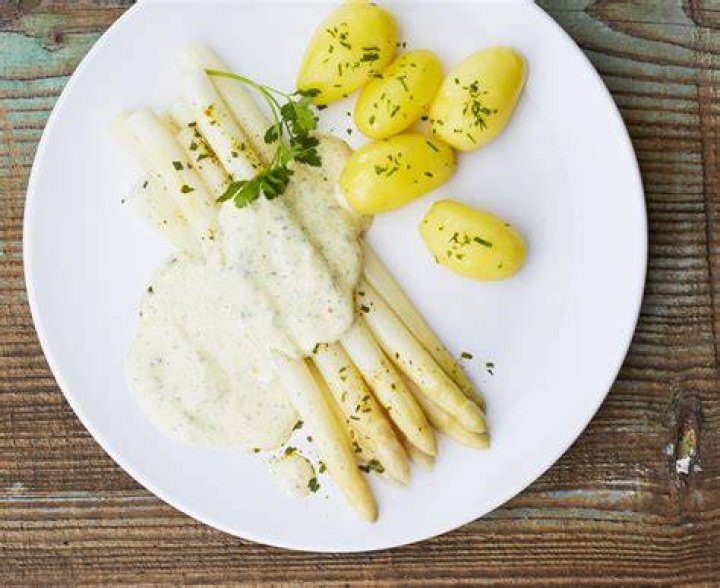 Wat Voor Saus Bij Asperges? (Solution found)