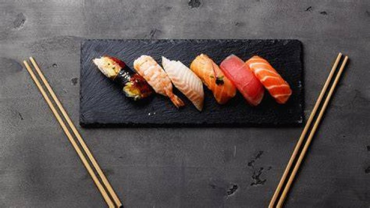 Wat Voor Saus Bij Sushi? (Solution found)