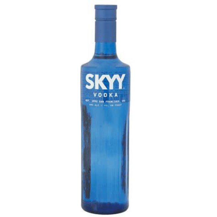 What do you dash Skyy vodka with?